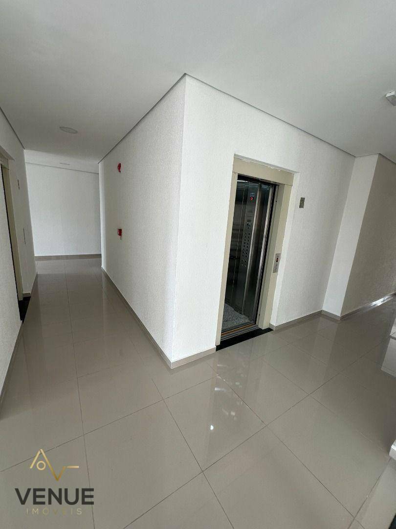 Apartamento à venda com 2 quartos, 51m² - Foto 28