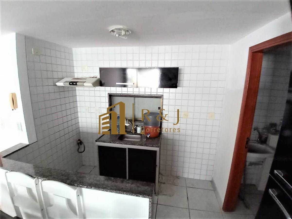 Apartamento à venda com 2 quartos, 65m² - Foto 11