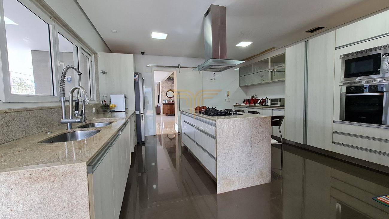 Casa de Condomínio à venda com 5 quartos, 580m² - Foto 11