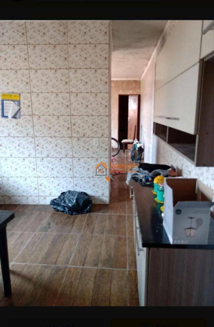 Casa à venda com 4 quartos, 140m² - Foto 4