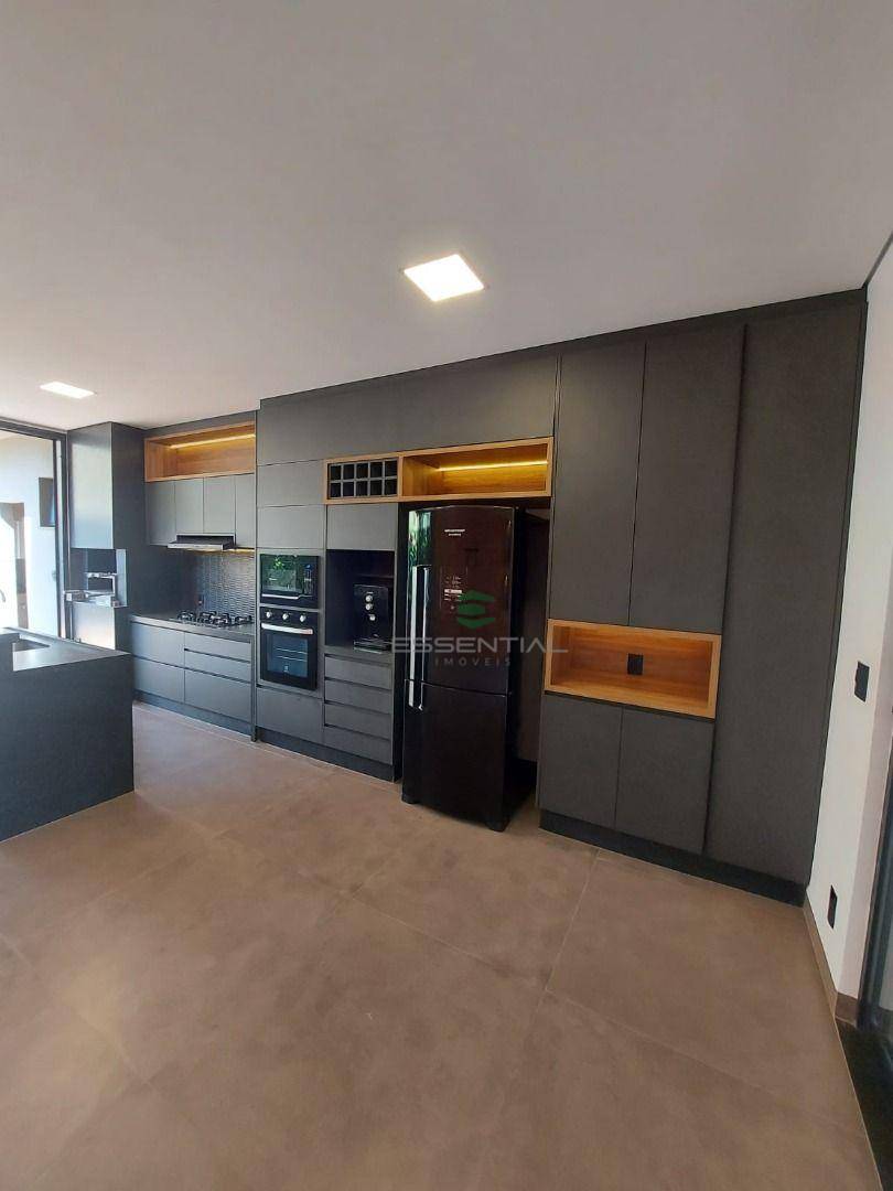 Casa de Condomínio à venda com 3 quartos, 237m² - Foto 24