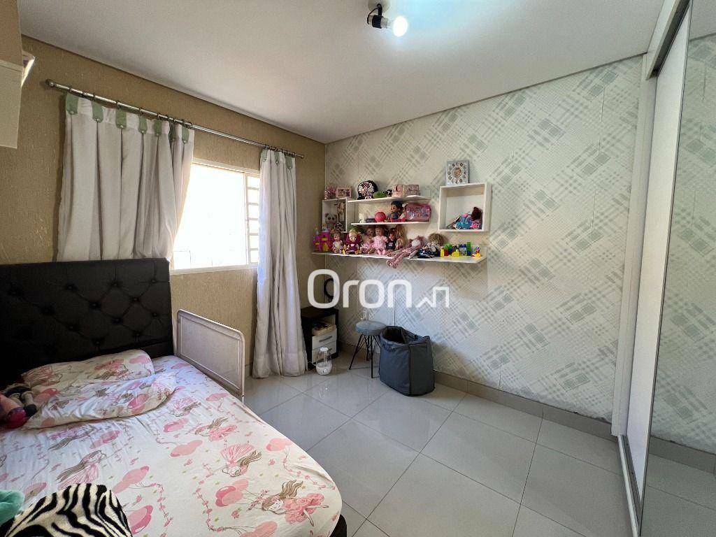 Casa à venda com 3 quartos, 90m² - Foto 14