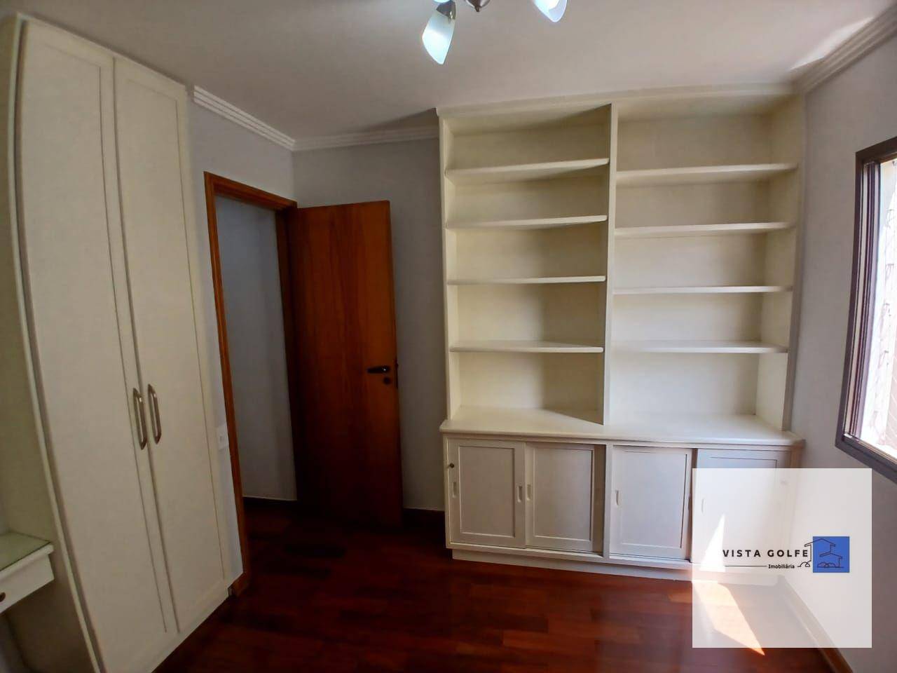 Apartamento para alugar com 3 quartos, 119m² - Foto 31