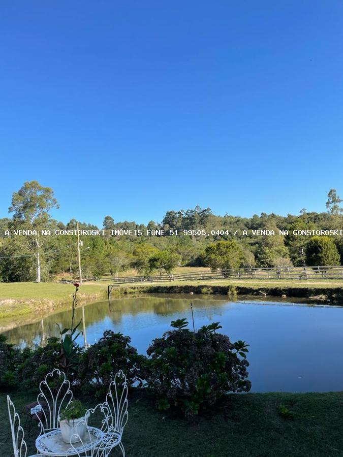 Chácara à venda com 4 quartos, 130000m² - Foto 35