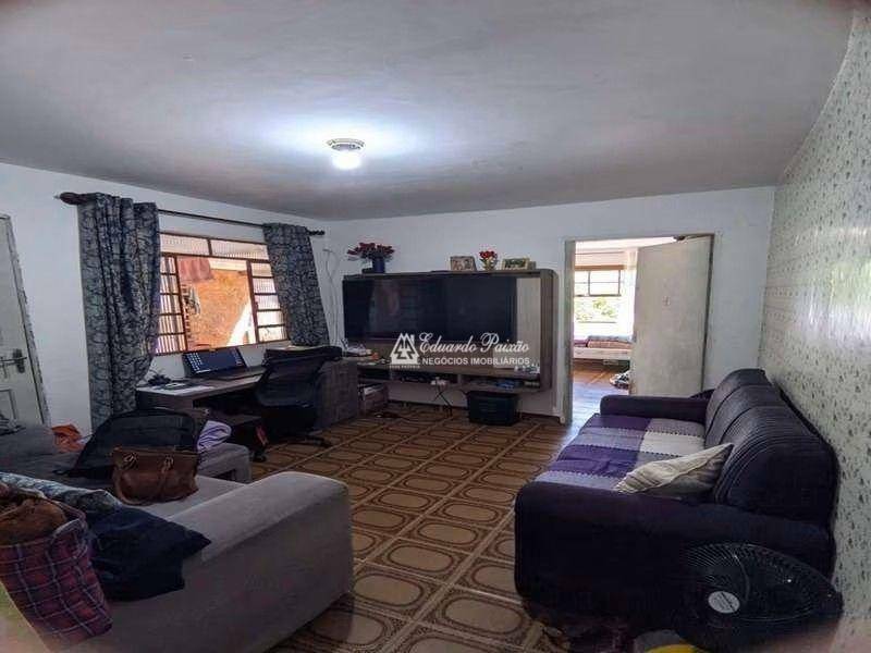 Casa à venda com 1 quarto, 68m² - Foto 6