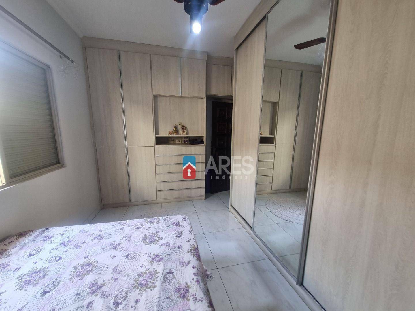 Casa à venda com 3 quartos, 155m² - Foto 11