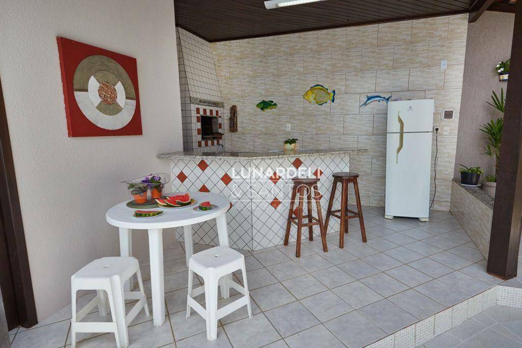 Casa à venda com 3 quartos, 220M2 - Foto 12