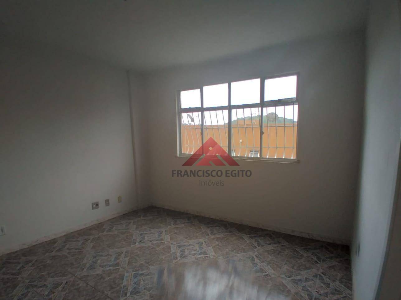 Apartamento à venda com 2 quartos, 60m² - Foto 4