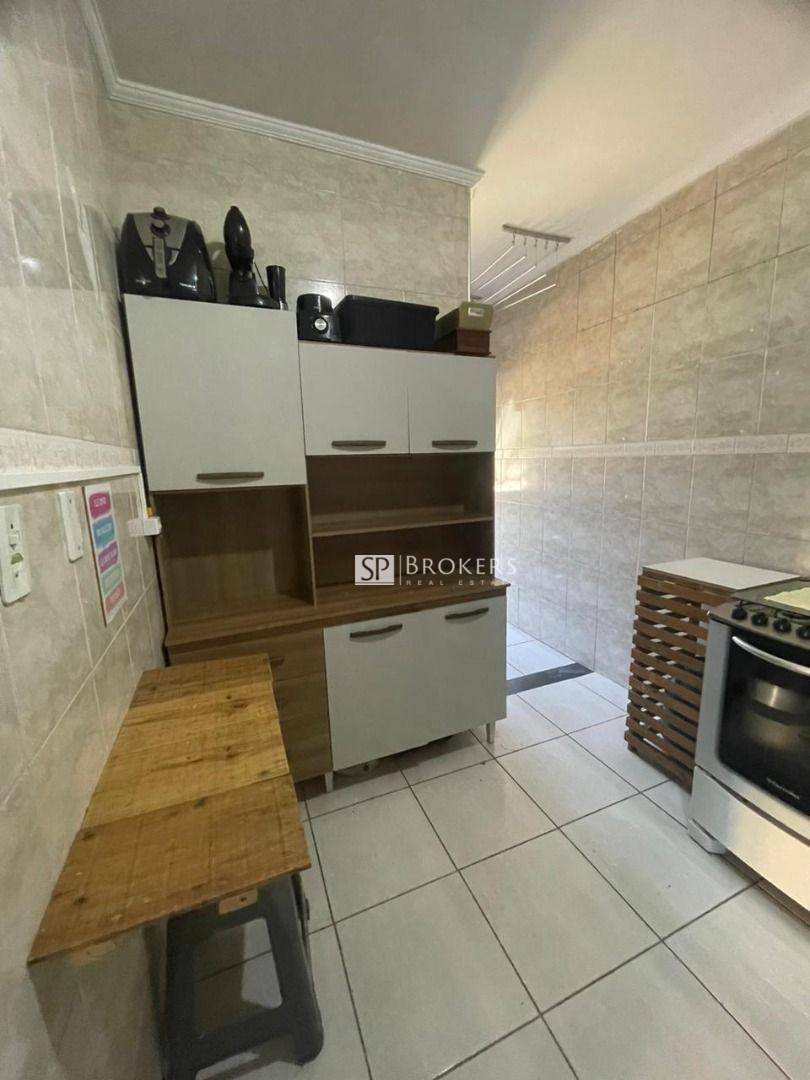 Apartamento à venda com 2 quartos, 60m² - Foto 13