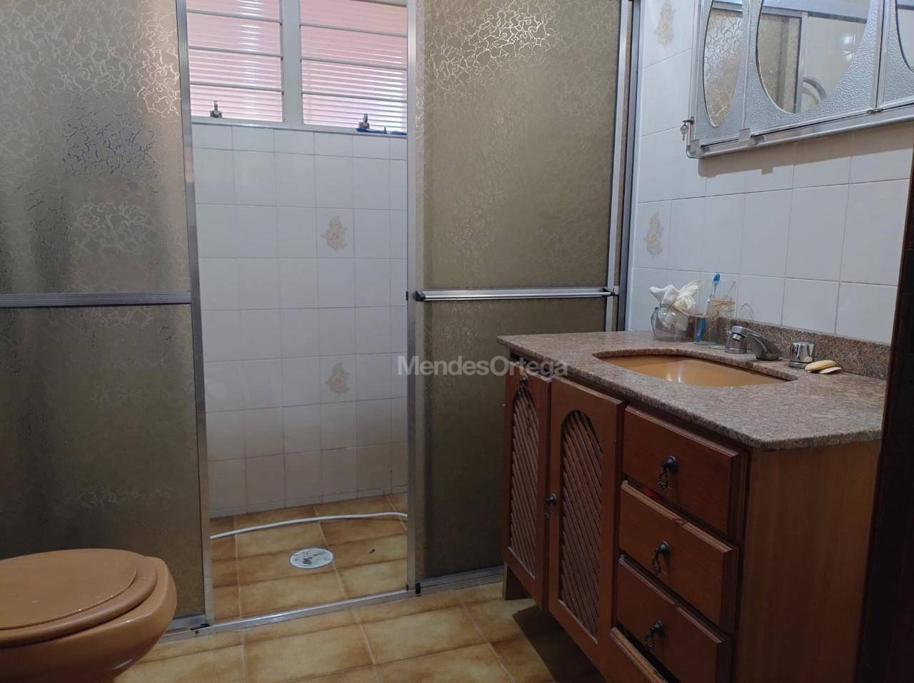 Casa à venda com 4 quartos, 245m² - Foto 16