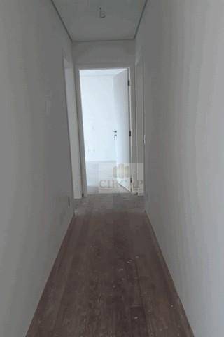 Apartamento à venda com 3 quartos, 205m² - Foto 9