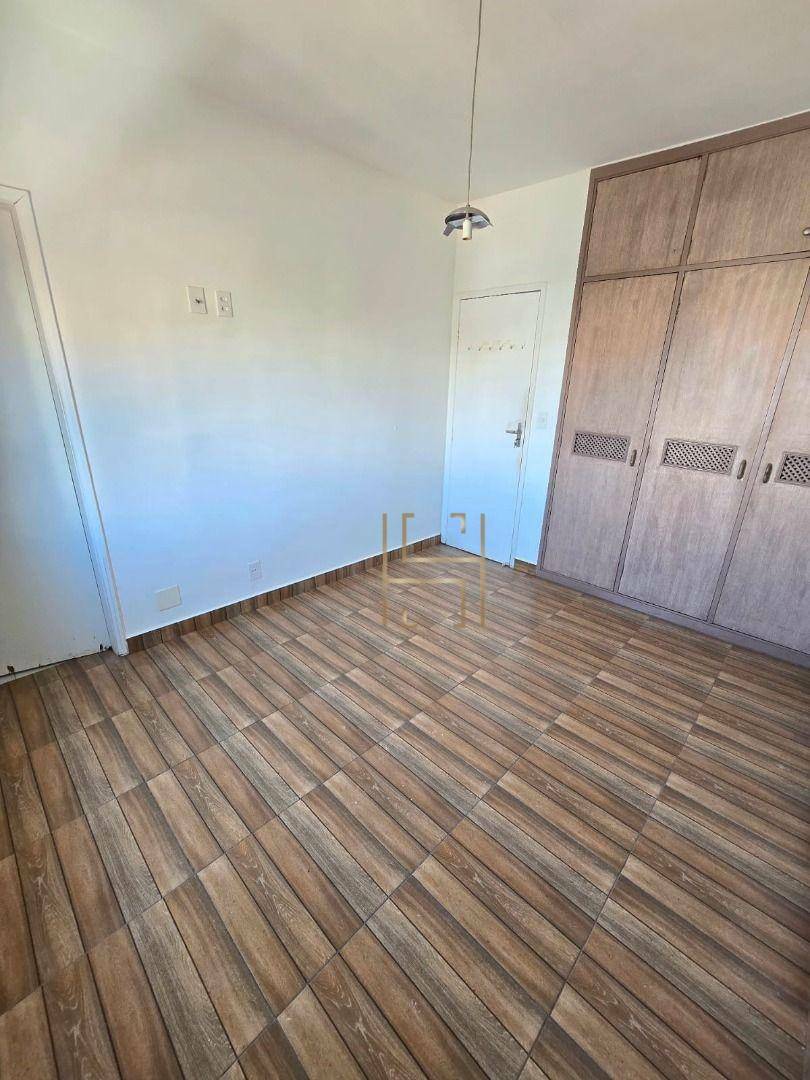 Apartamento à venda com 4 quartos, 106m² - Foto 14