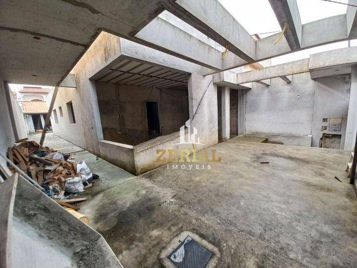 Casa à venda com 3 quartos, 300m² - Foto 6