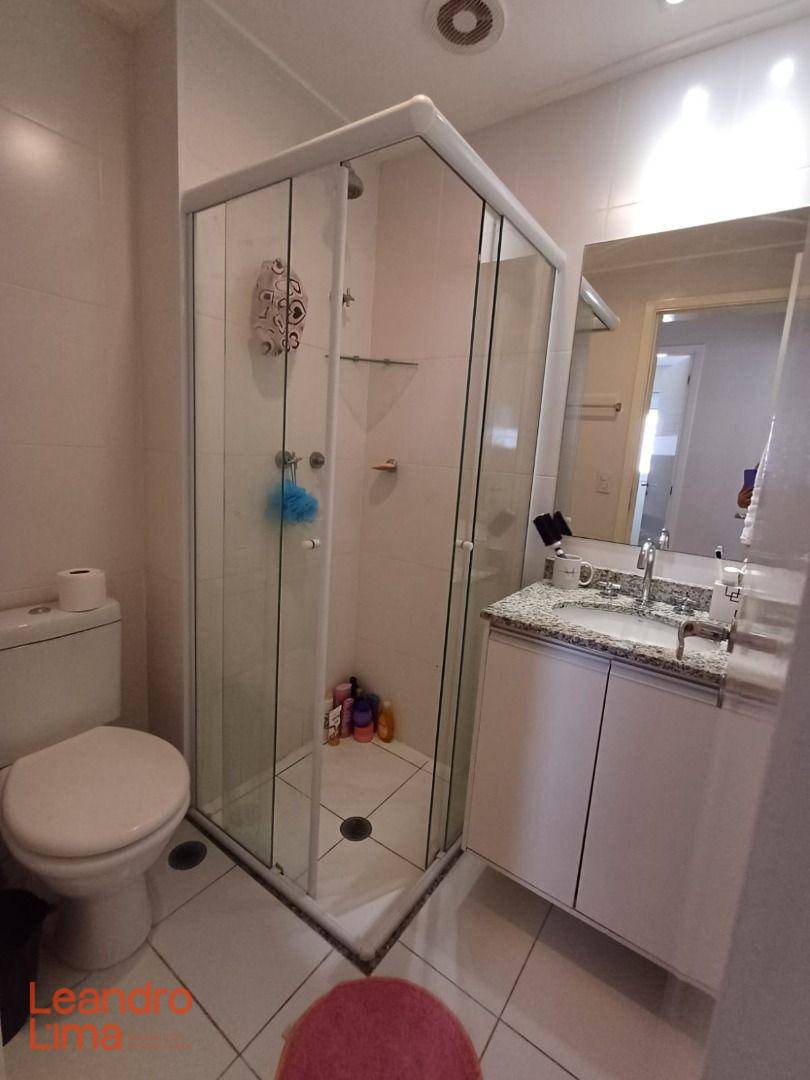 Apartamento à venda com 2 quartos, 65m² - Foto 13