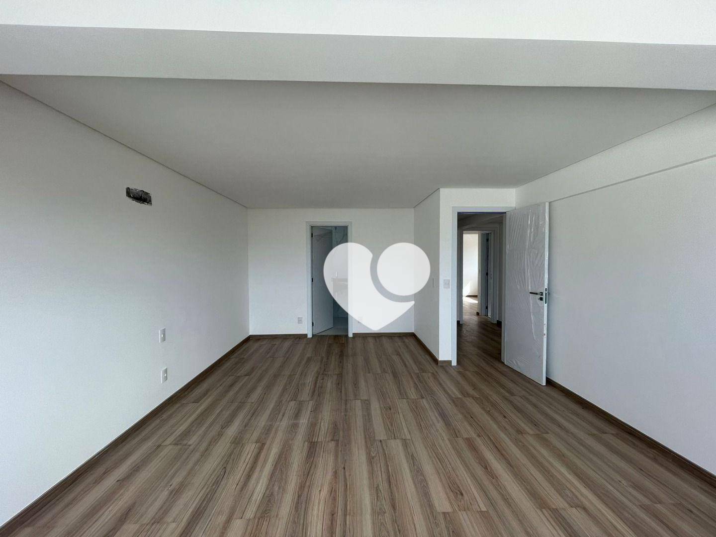 Cobertura à venda com 3 quartos, 200m² - Foto 33