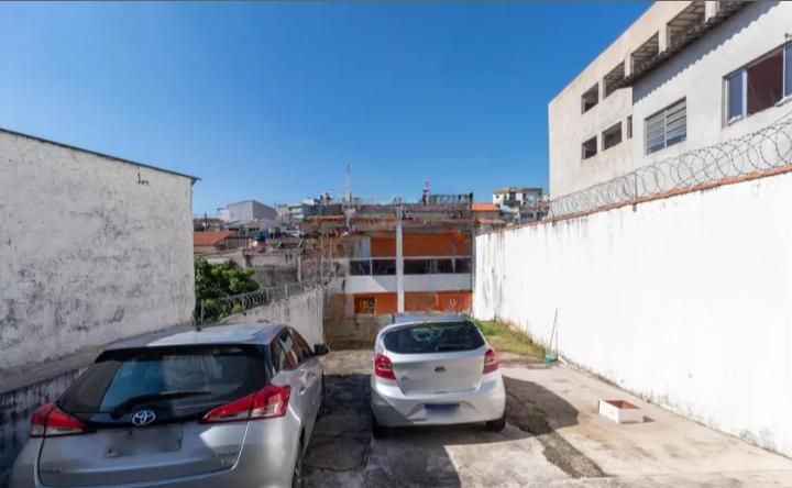 Sobrado à venda com 3 quartos, 150m² - Foto 2