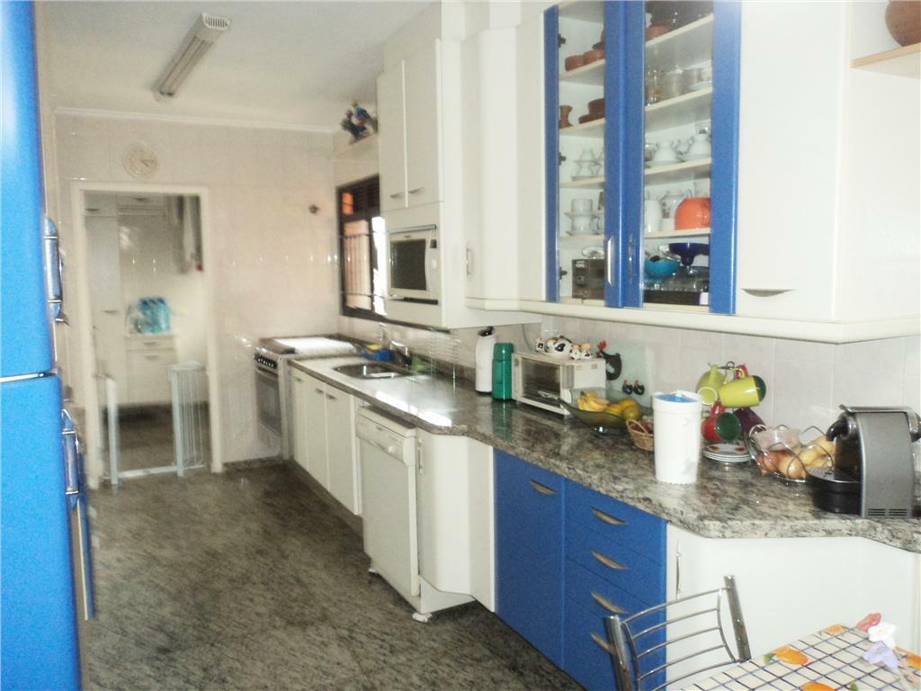 Apartamento à venda com 3 quartos, 170m² - Foto 10