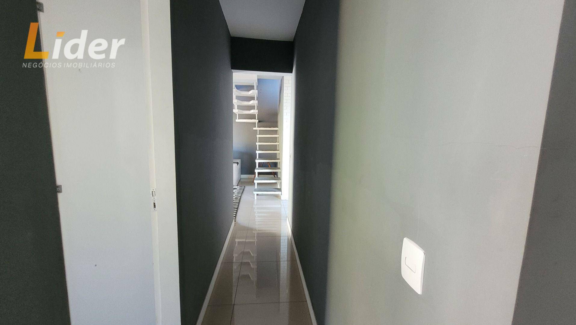 Cobertura à venda com 2 quartos, 140m² - Foto 4