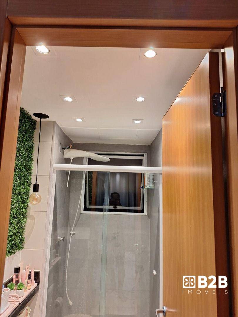 Apartamento à venda com 2 quartos, 45m² - Foto 10