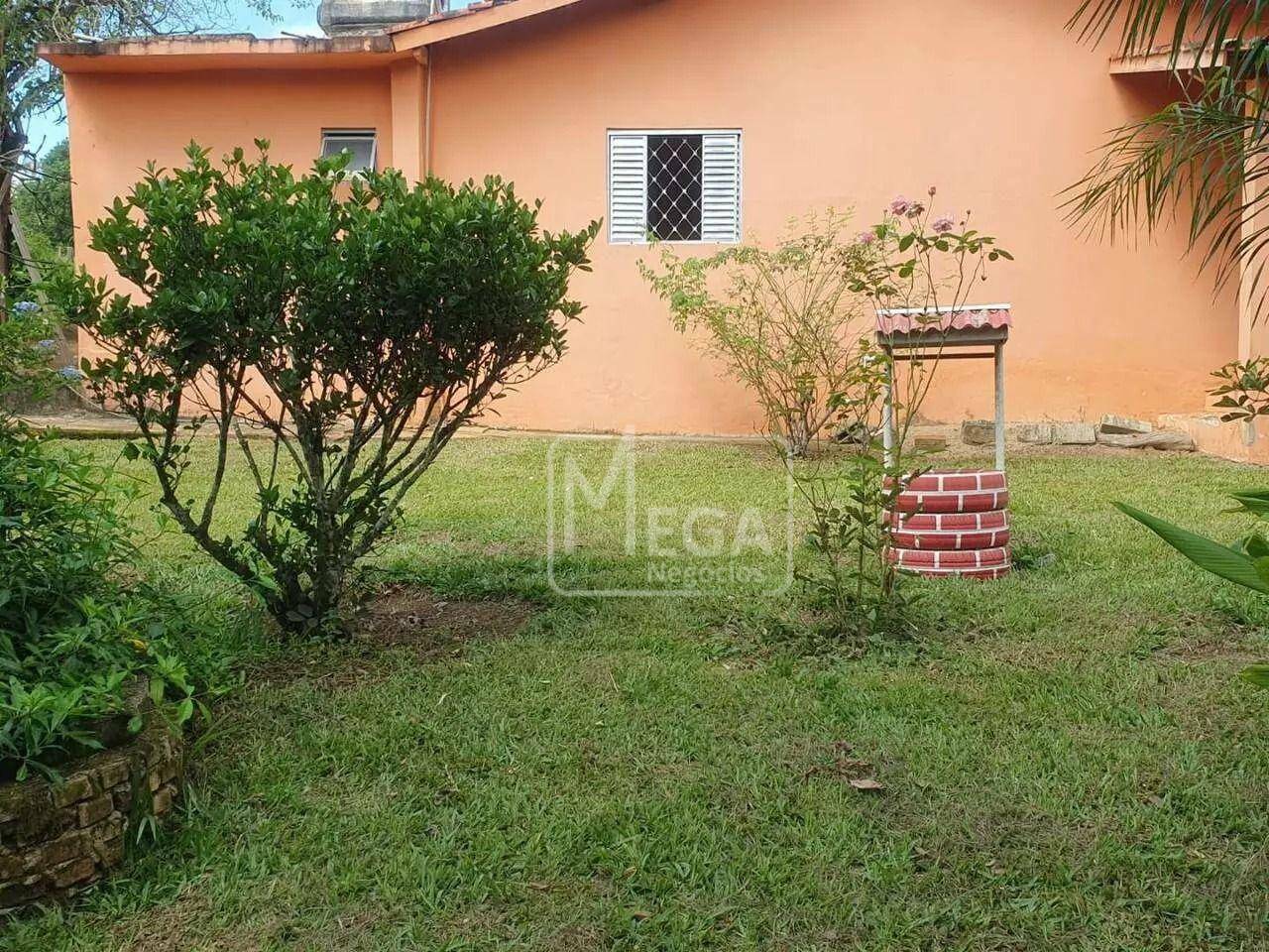 Chácara à venda com 2 quartos, 130m² - Foto 2