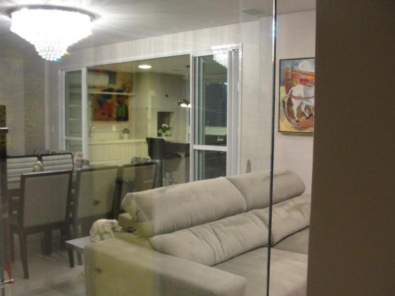 Apartamento à venda com 3 quartos, 215m² - Foto 13