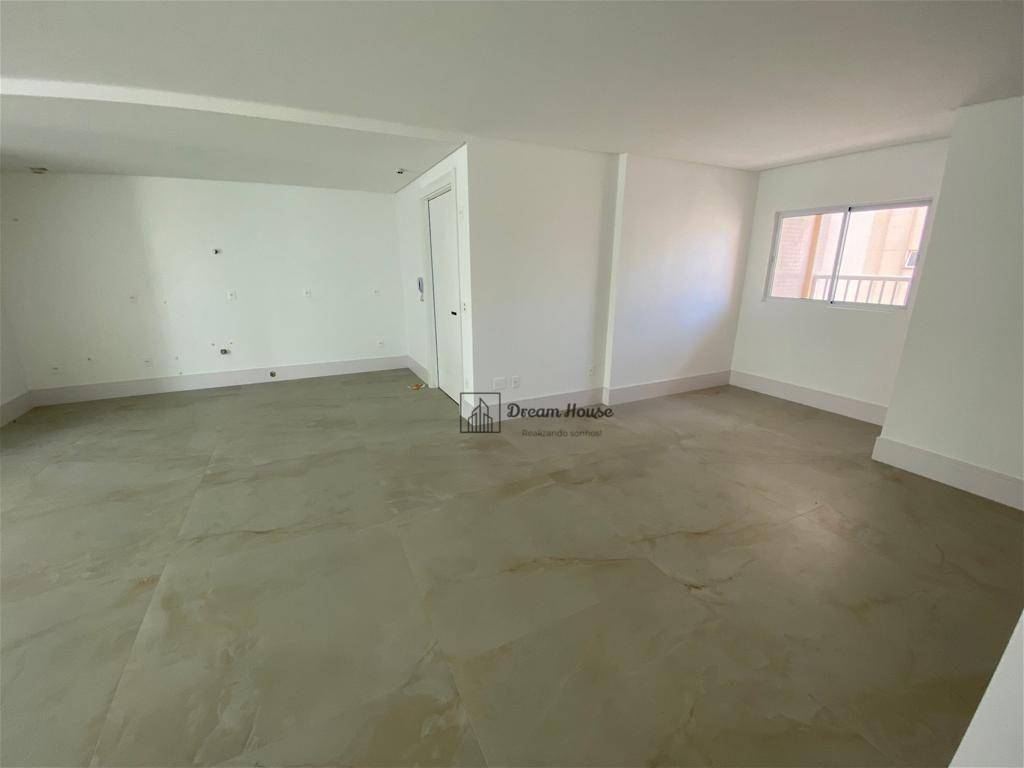 Apartamento à venda com 3 quartos, 129m² - Foto 14