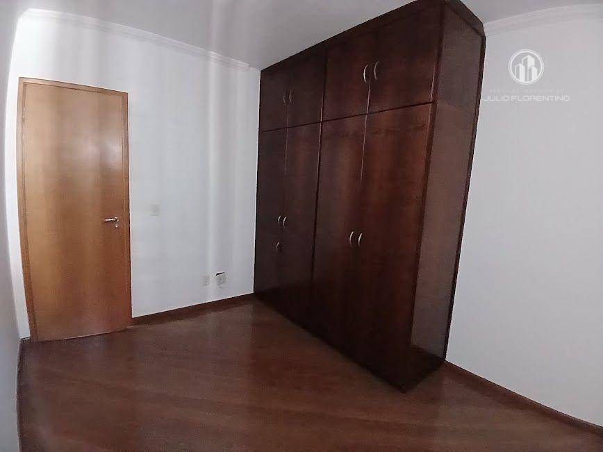 Apartamento à venda com 4 quartos, 273m² - Foto 15