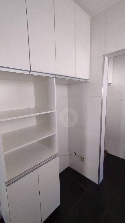 Apartamento à venda com 2 quartos, 44m² - Foto 3