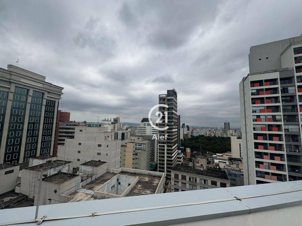 Apartamento à venda com 4 quartos, 240m² - Foto 28