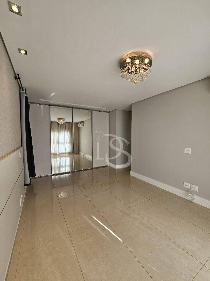 Apartamento, 3 quartos, 186 m² - Foto 8