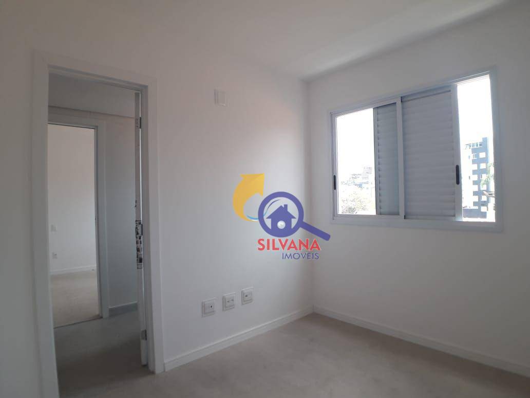 Apartamento à venda com 4 quartos, 138m² - Foto 26