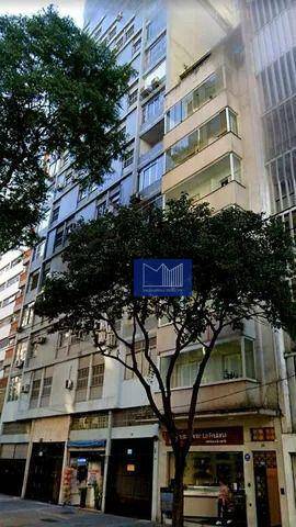 Apartamento à venda e aluguel com 3 quartos, 240m² - Foto 18