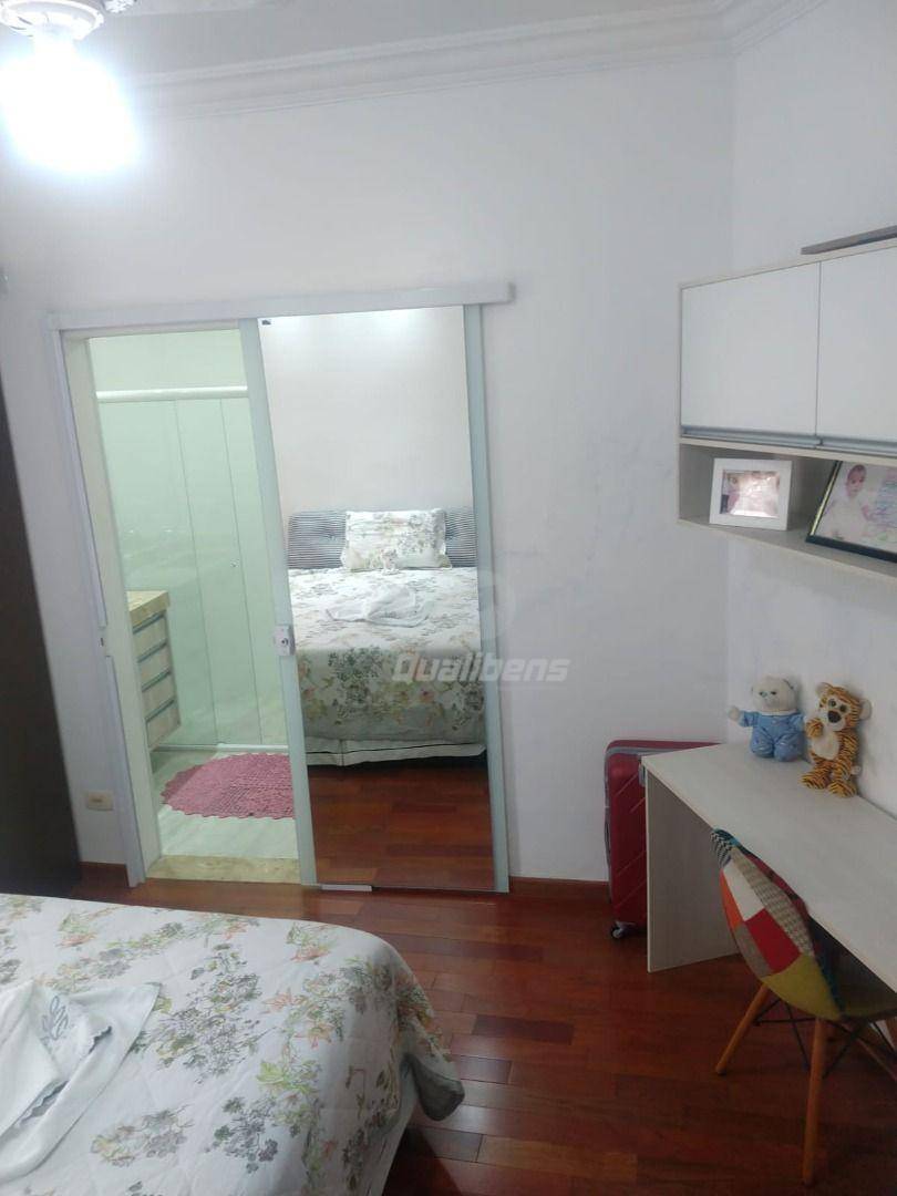 Casa à venda com 3 quartos, 230m² - Foto 12