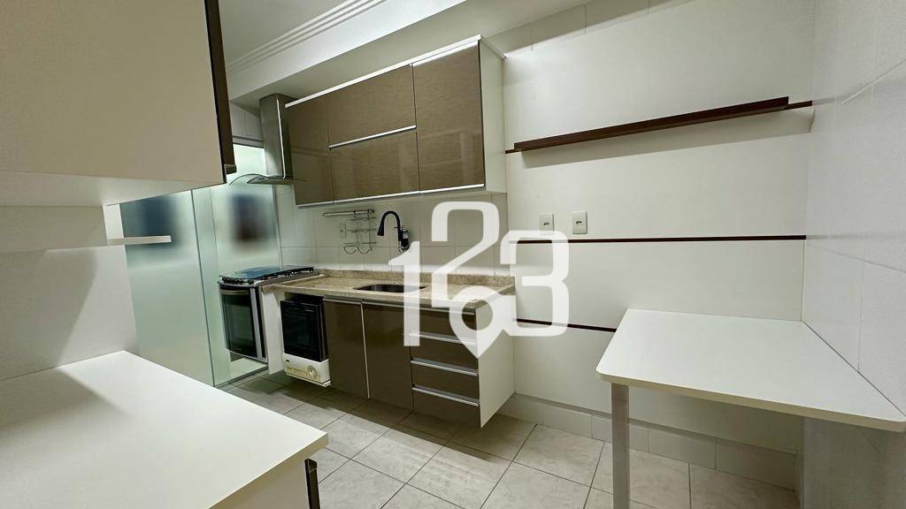 Apartamento à venda e aluguel com 3 quartos, 78m² - Foto 13