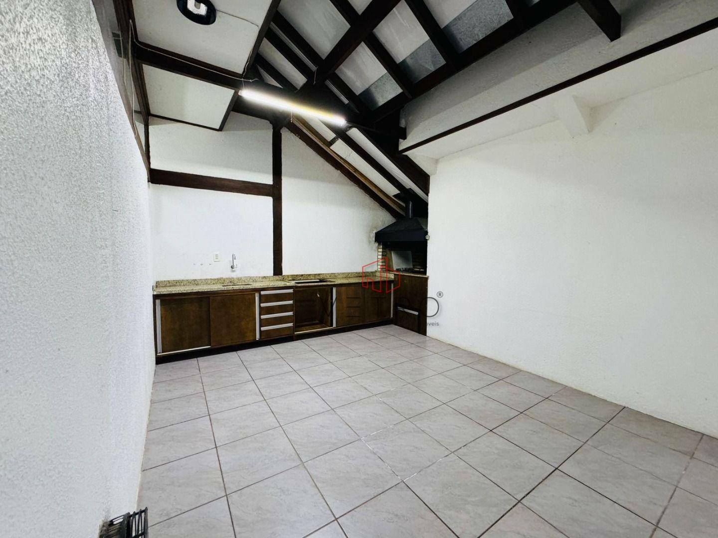 Apartamento à venda com 4 quartos, 204m² - Foto 12