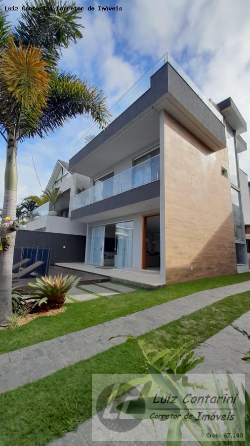 Casa de Condomínio à venda com 3 quartos, 360m² - Foto 2