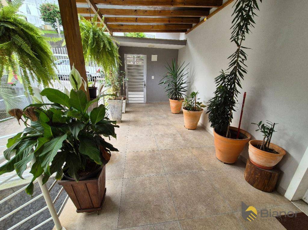 Casa para alugar com 3 quartos, 153m² - Foto 21