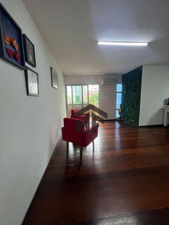 Apartamento à venda com 3 quartos, 168m² - Foto 1