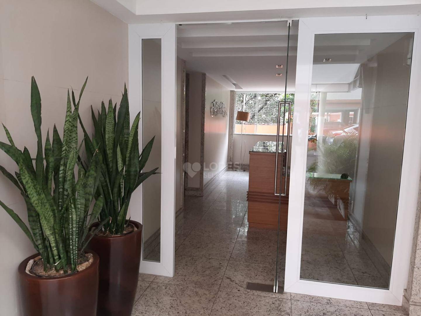 Apartamento à venda com 2 quartos, 57m² - Foto 14