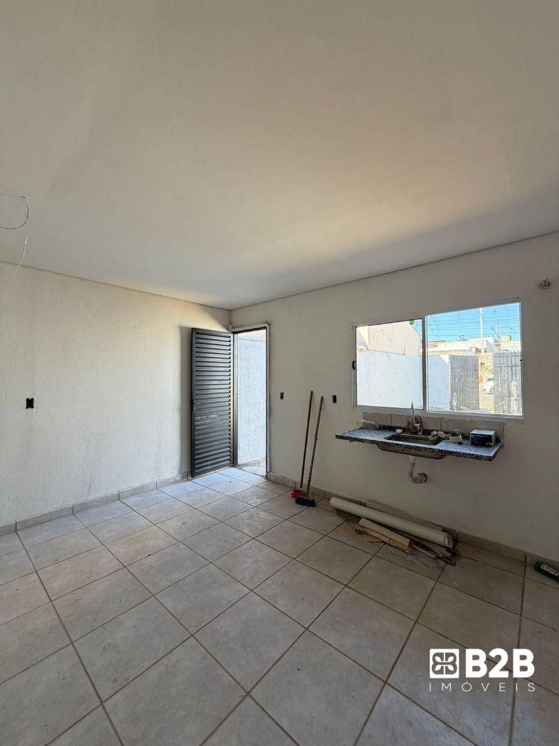 Casa, 2 quartos, 70 m² - Foto 3