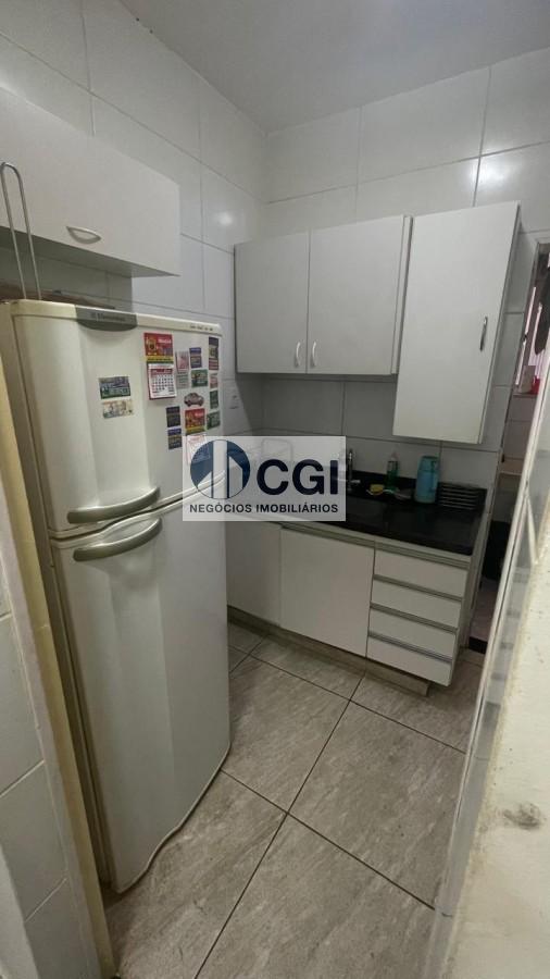 Apartamento à venda com 2 quartos, 70m² - Foto 22