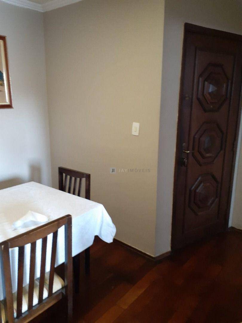 Apartamento à venda com 2 quartos, 68m² - Foto 5