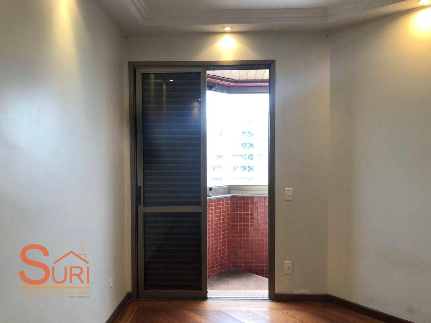 Apartamento à venda com 4 quartos, 325m² - Foto 15