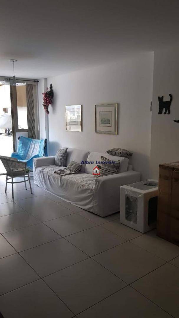 Apartamento à venda com 4 quartos, 238m² - Foto 3