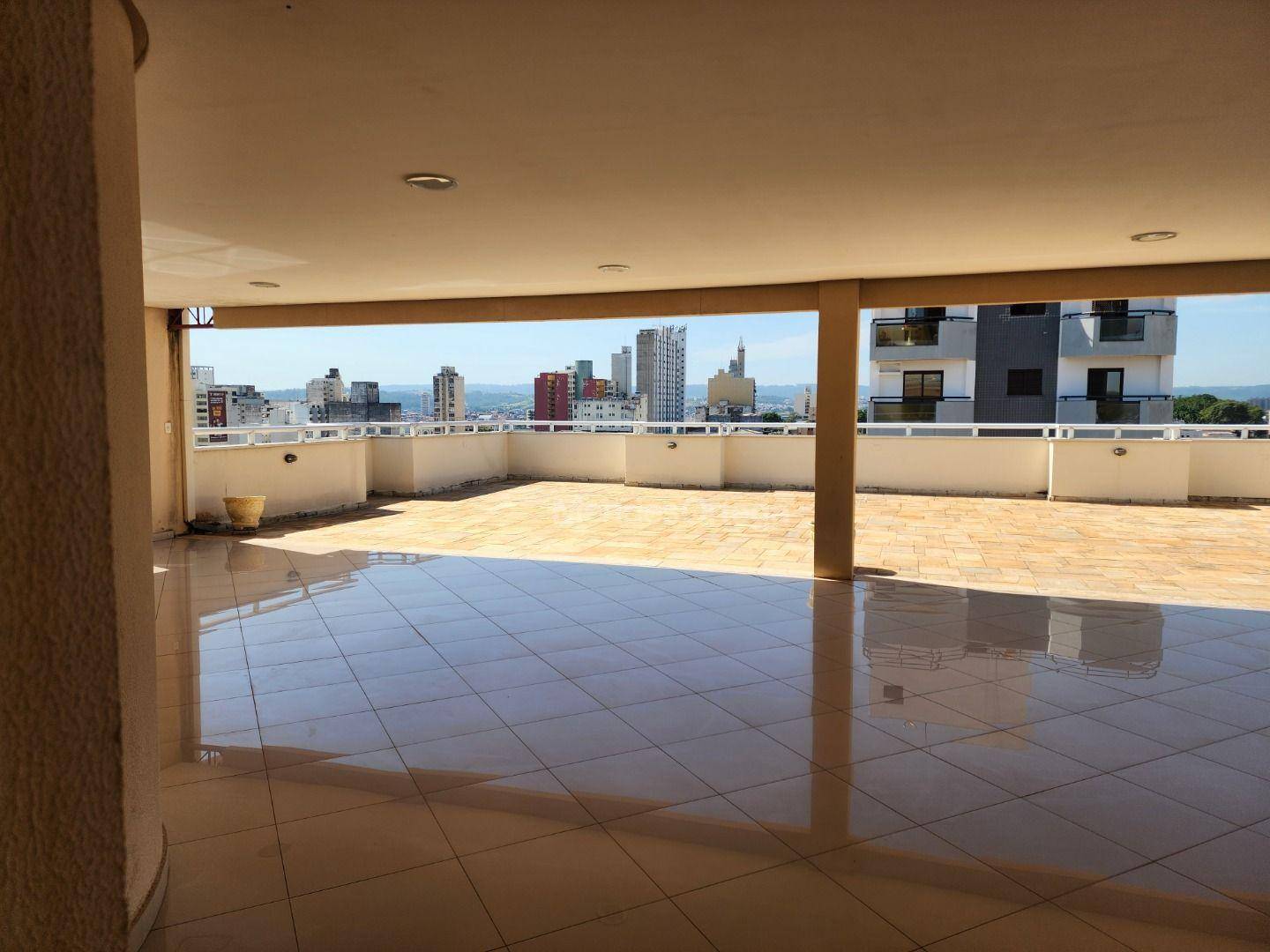 Apartamento para alugar com 3 quartos, 110m² - Foto 35