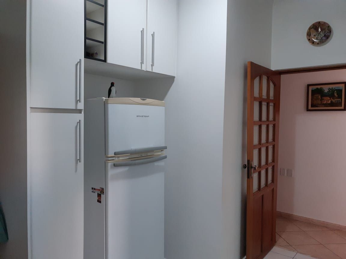 Apartamento à venda com 3 quartos, 105m² - Foto 7