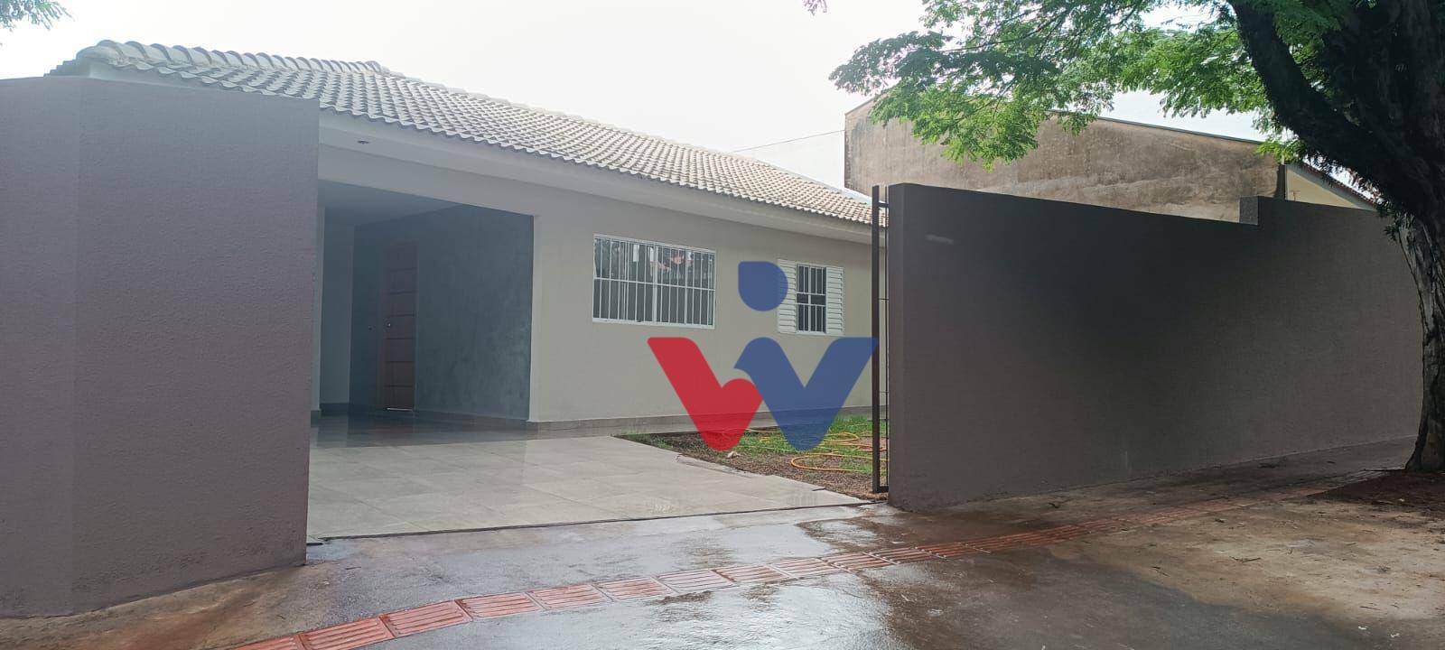 Casa à venda com 3 quartos, 94m² - Foto 1