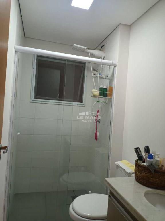 Apartamento à venda com 2 quartos, 66m² - Foto 19