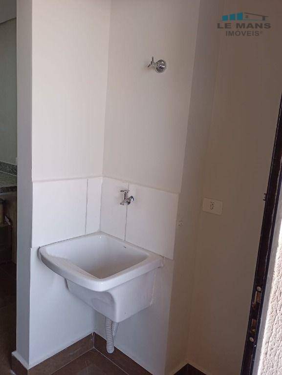 Apartamento à venda com 2 quartos, 65m² - Foto 9