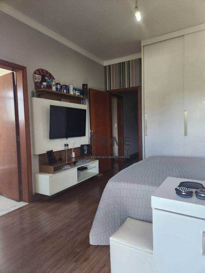 Casa de Condomínio à venda com 3 quartos, 331m² - Foto 13